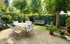 Le jardin du stade by UTA HOUSE